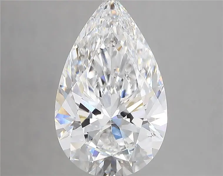 4.40 Carat · PEAR · E · VVS2 · IGI · Excellent Cut