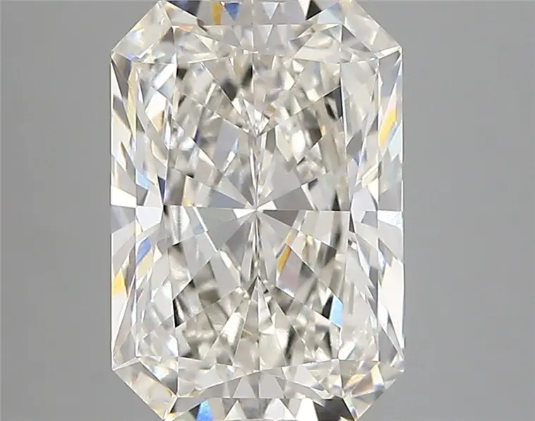 3.19 Carat · RADIANT · G · VVS1 · IGI · Excellent Cut