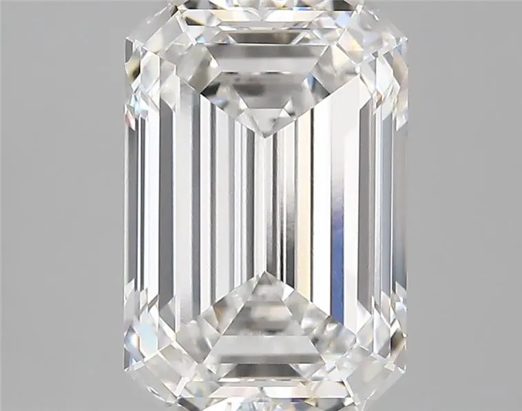 4.08 Carat · EMERALD · E · VVS1 · IGI · Excellent Cut