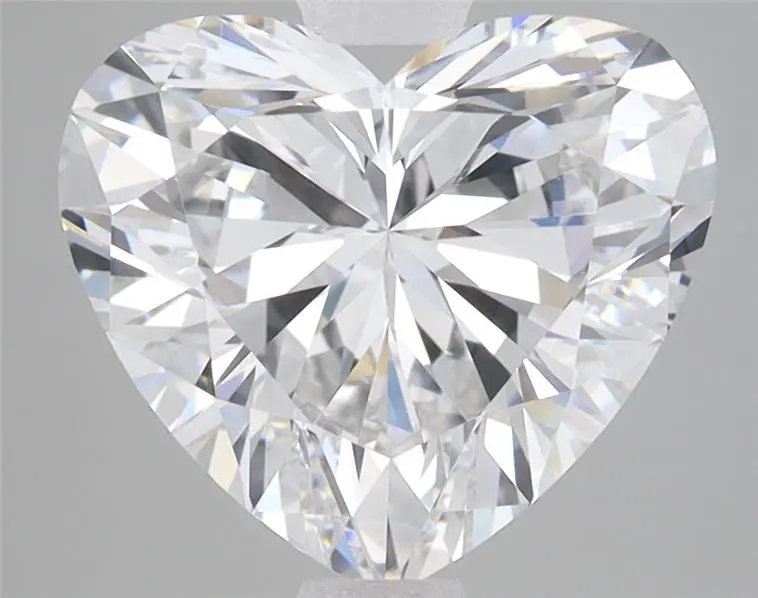 4.09 Carat · HEART · E · VVS1 · IGI · Excellent Cut