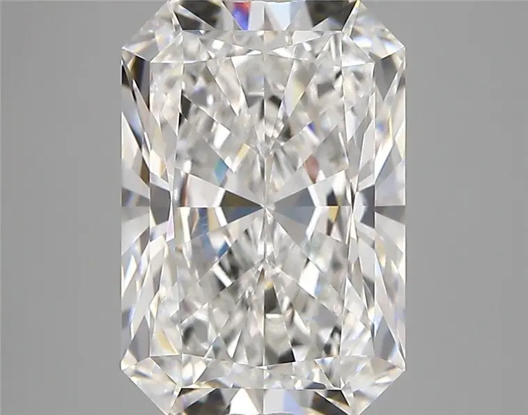 4.05 Carat · RADIANT · E · VVS1 · IGI · Excellent Cut