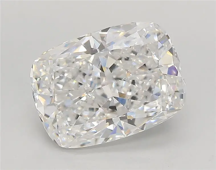3.85 Carat · CUSHION · E · VVS1 · IGI · Excellent Cut