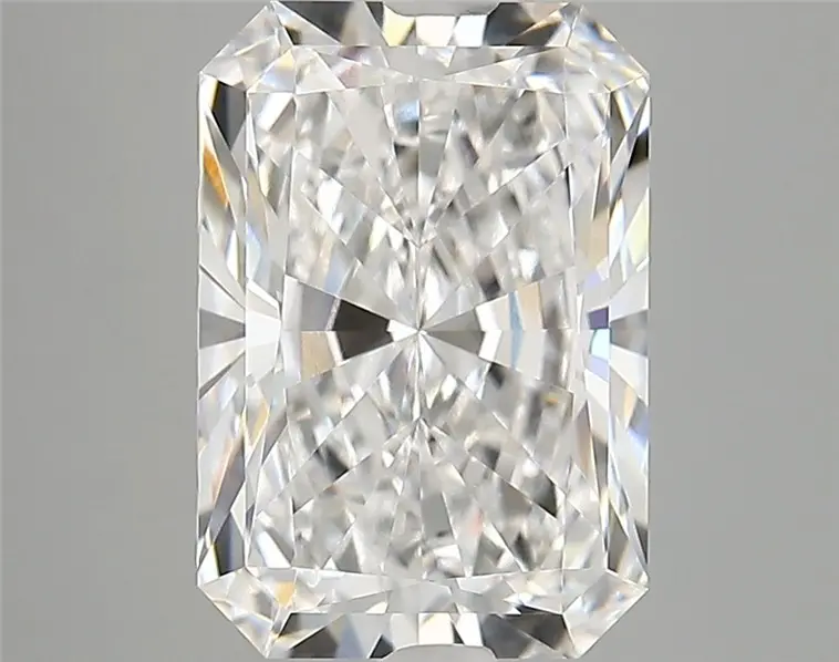 4.05 Carat · RADIANT · D · VVS1 · IGI · Excellent Cut