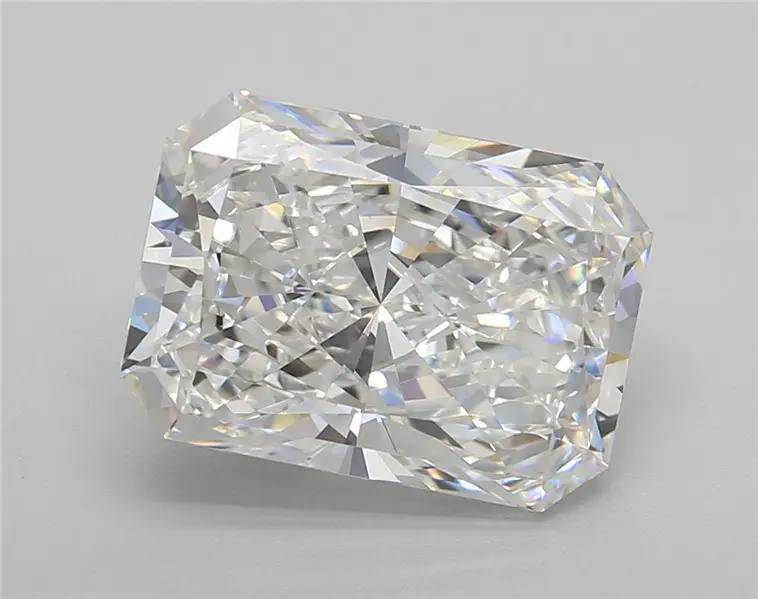 5.00 Carat · RADIANT · D · VVS2 · IGI · Excellent Cut